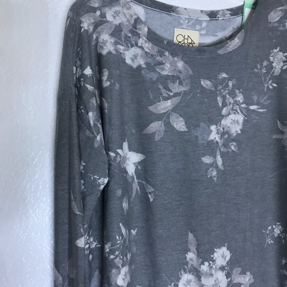 NWOT CHASER grey floral soft stretch shirt top XXL - Picture 4 of 13